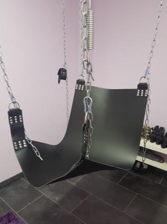 BDSM Mietstudio in Essen - Chambre Violette - Ausstattung - Liebesschaukel